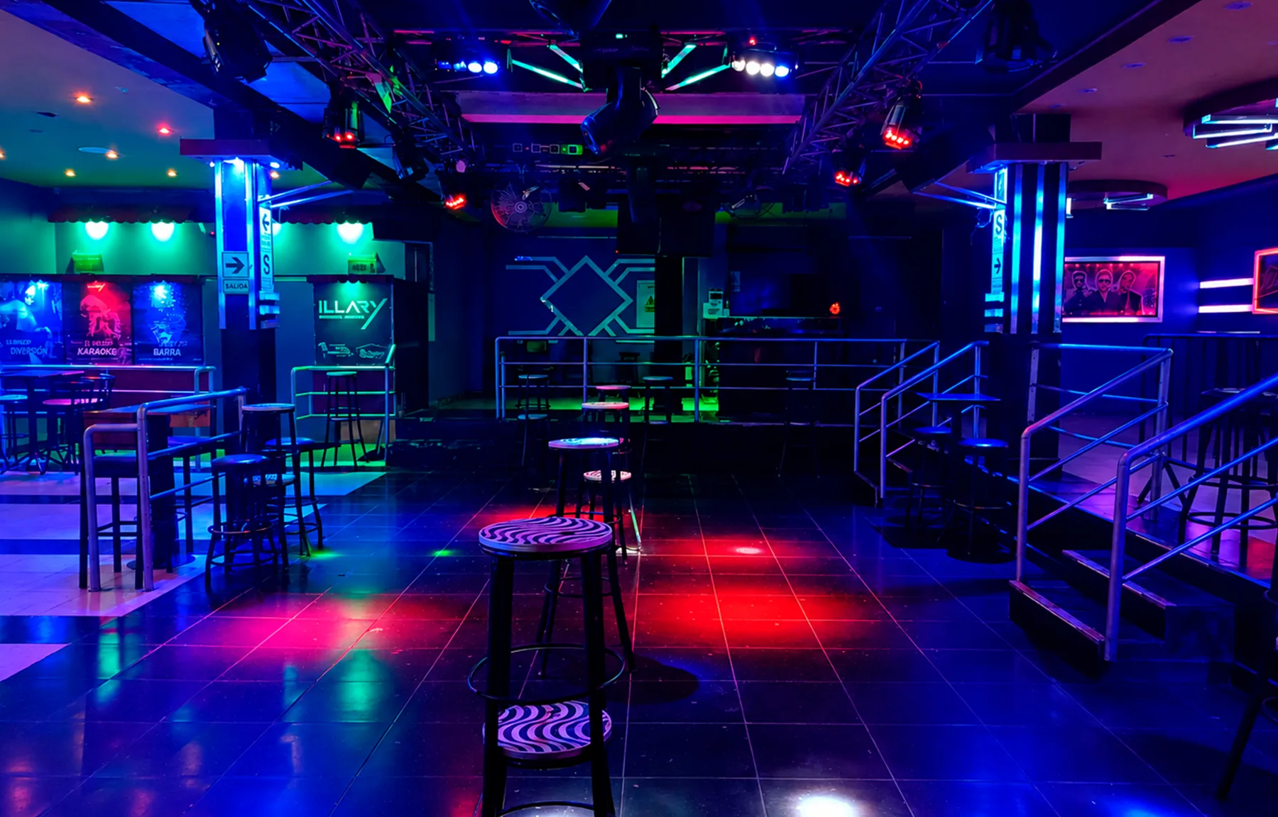 ILLARY Discoteca foto 2